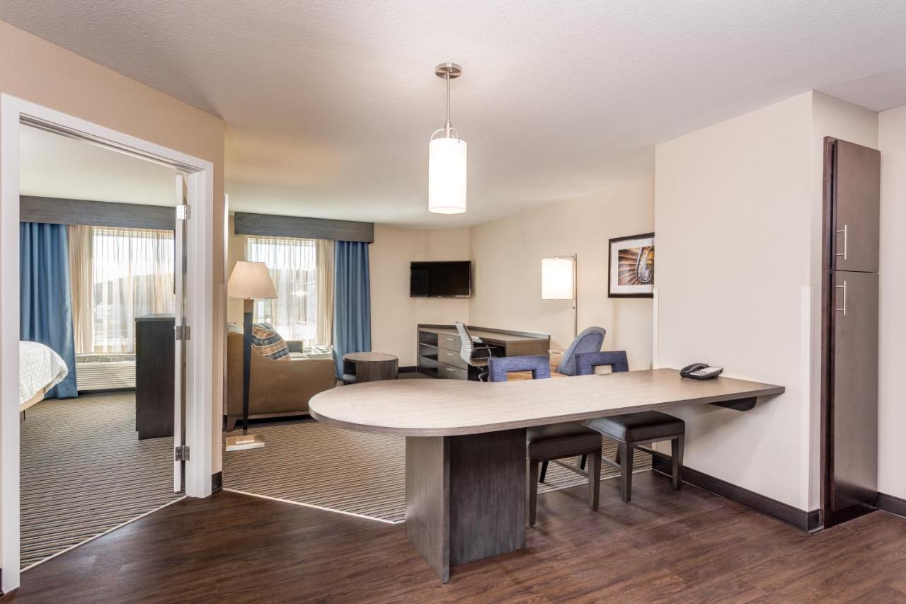 Candlewood Suites Eau Claire I-94 By Ihg Exterior photo